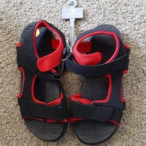 NEW Tek Gear Boys Kids Sandals Size 5/6 (L)